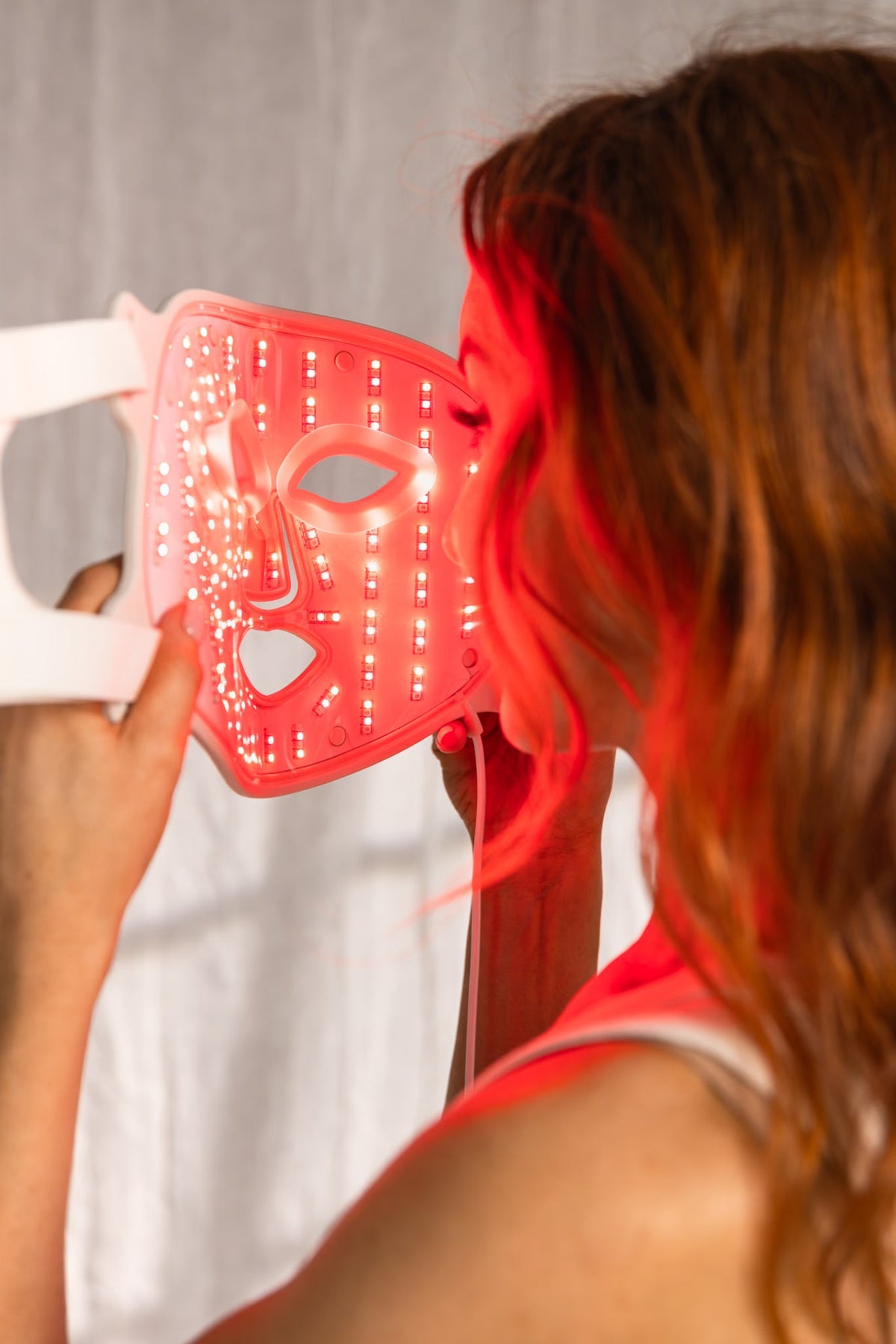 LumaRed Therapy Mask, innsiden med røde lysdioder